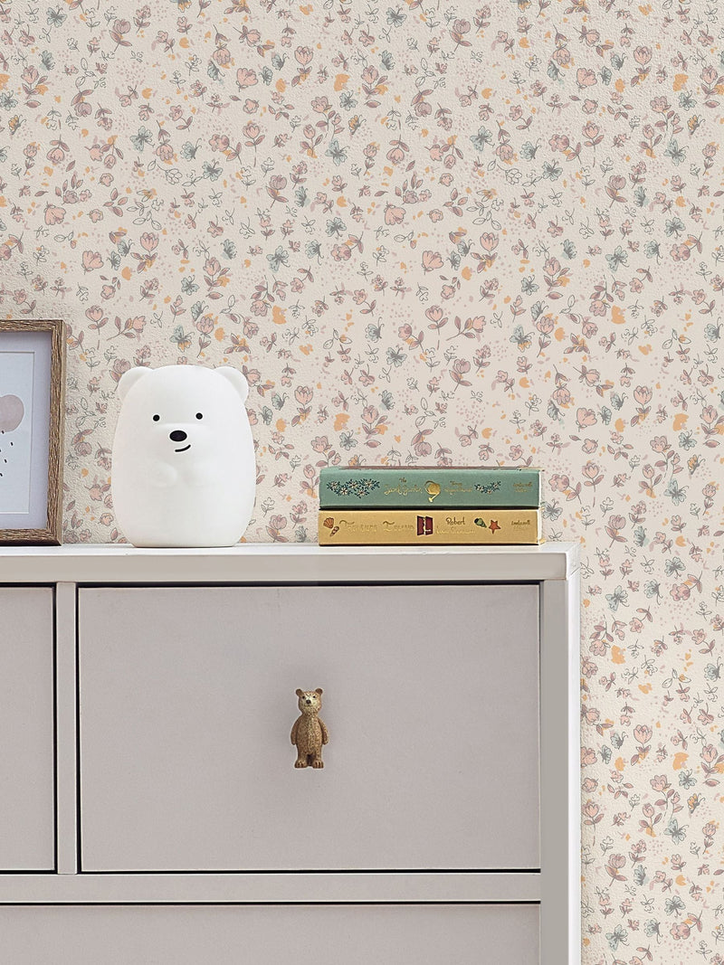 Calm ditsy floral wallpaper sample A4 - British product