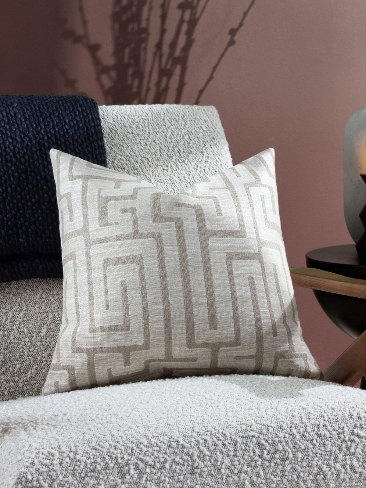 HÖEM Lauder Jacquard cushion ecru 45x45cm, UK version