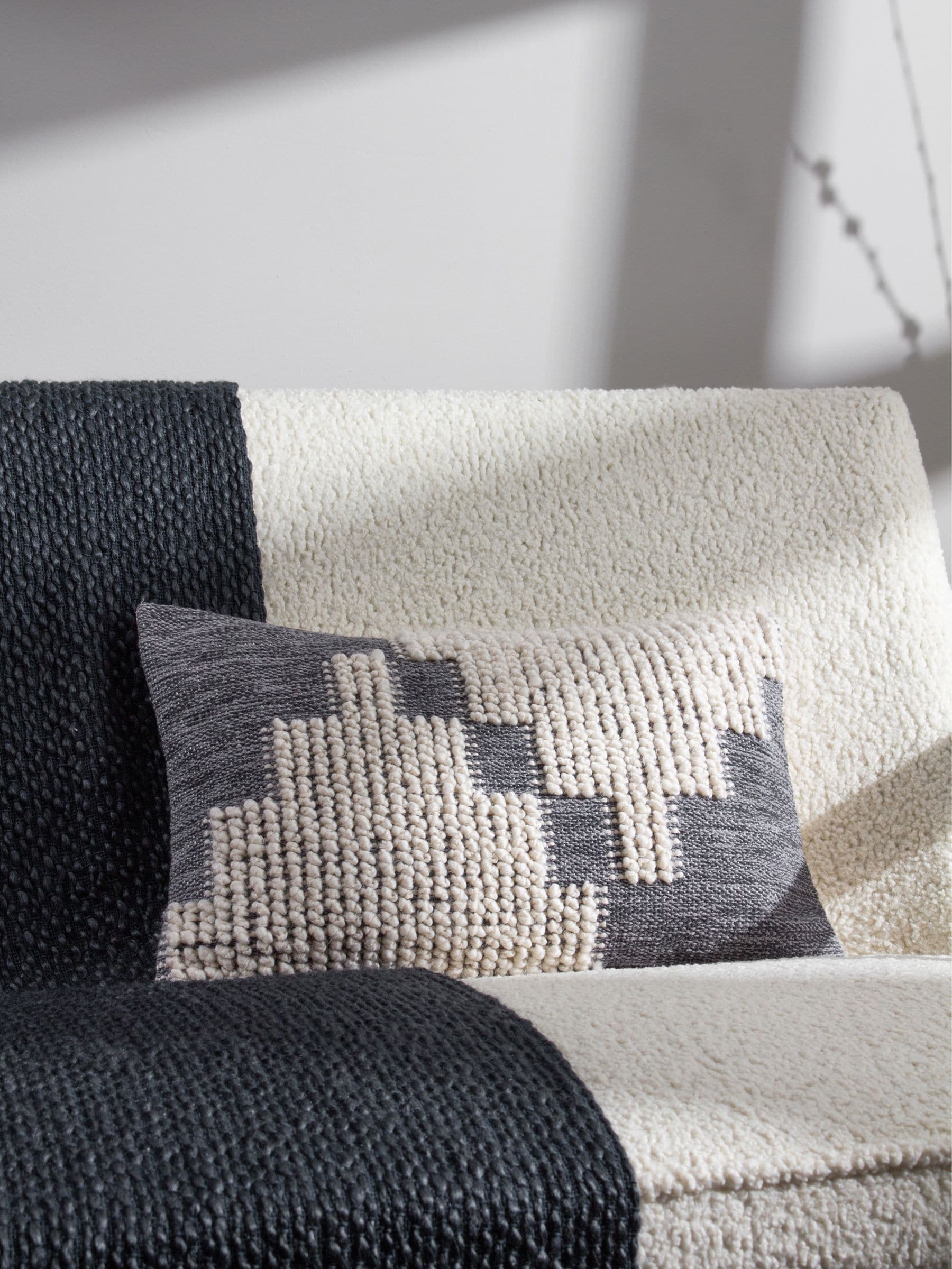 HÖEM Blue Himal Knot Cushion 50x30cm - British product
