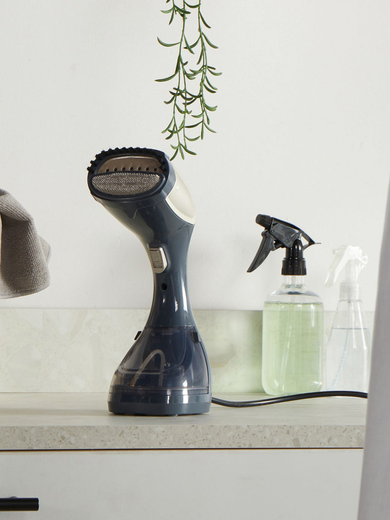 Beldray grey handheld garment steamer 1100W, UK version