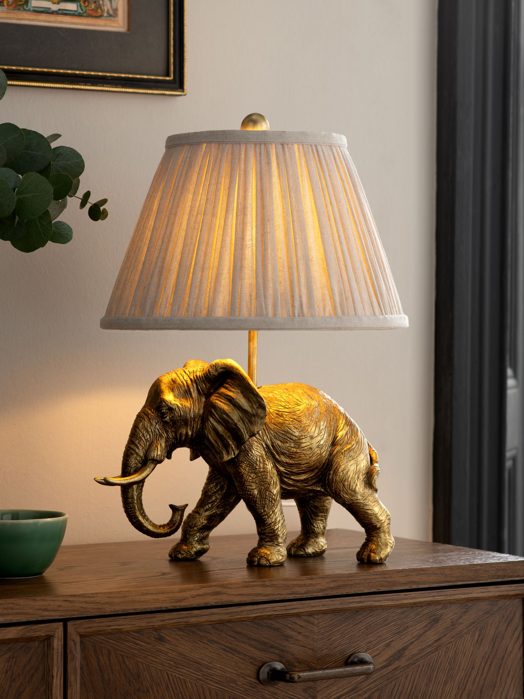 Nina Campbell brass elephant table lamp 45cm - British product