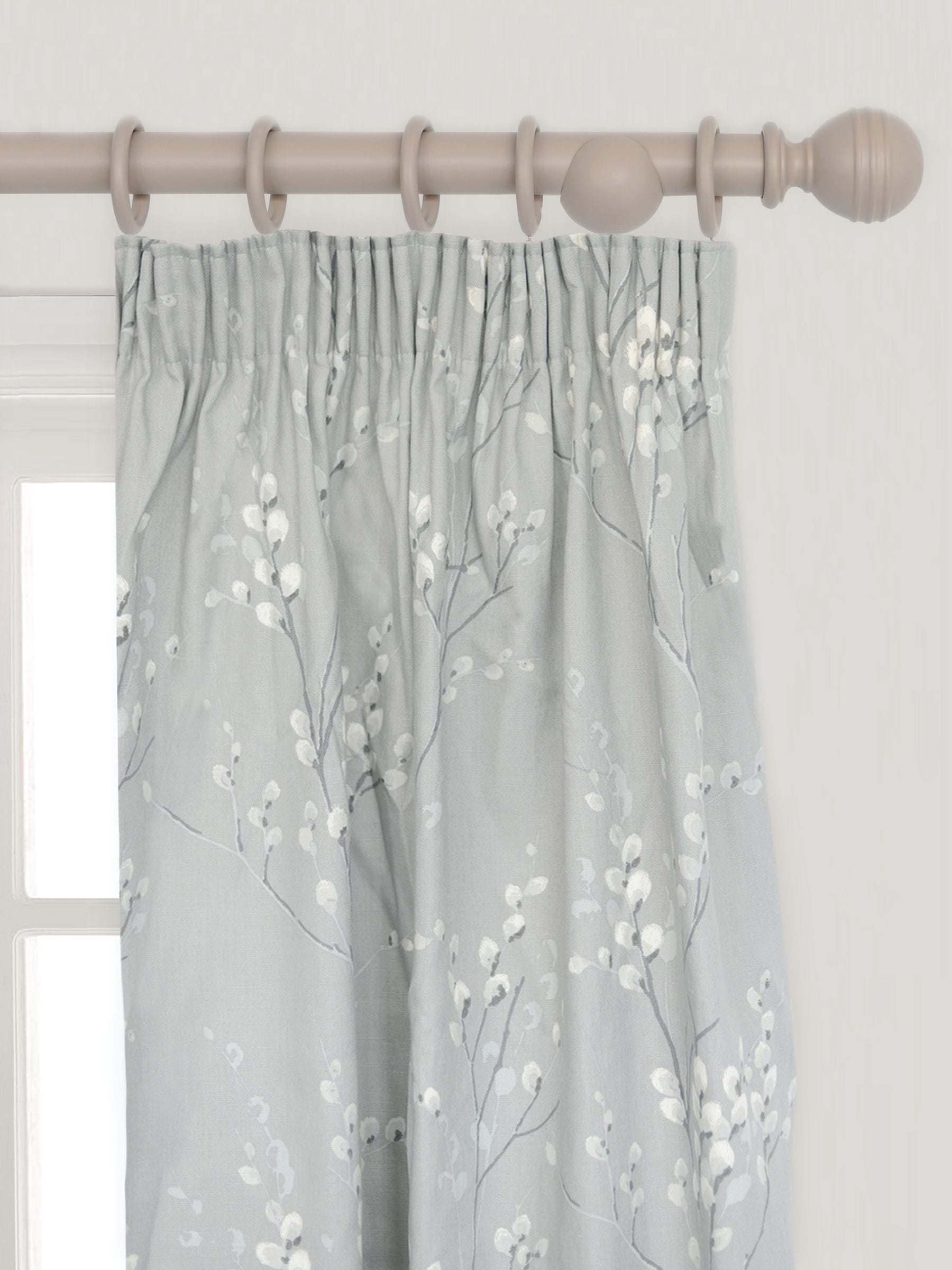 Laura Ashley Truffle ribbed ball wood curtain pole 240cm - British product