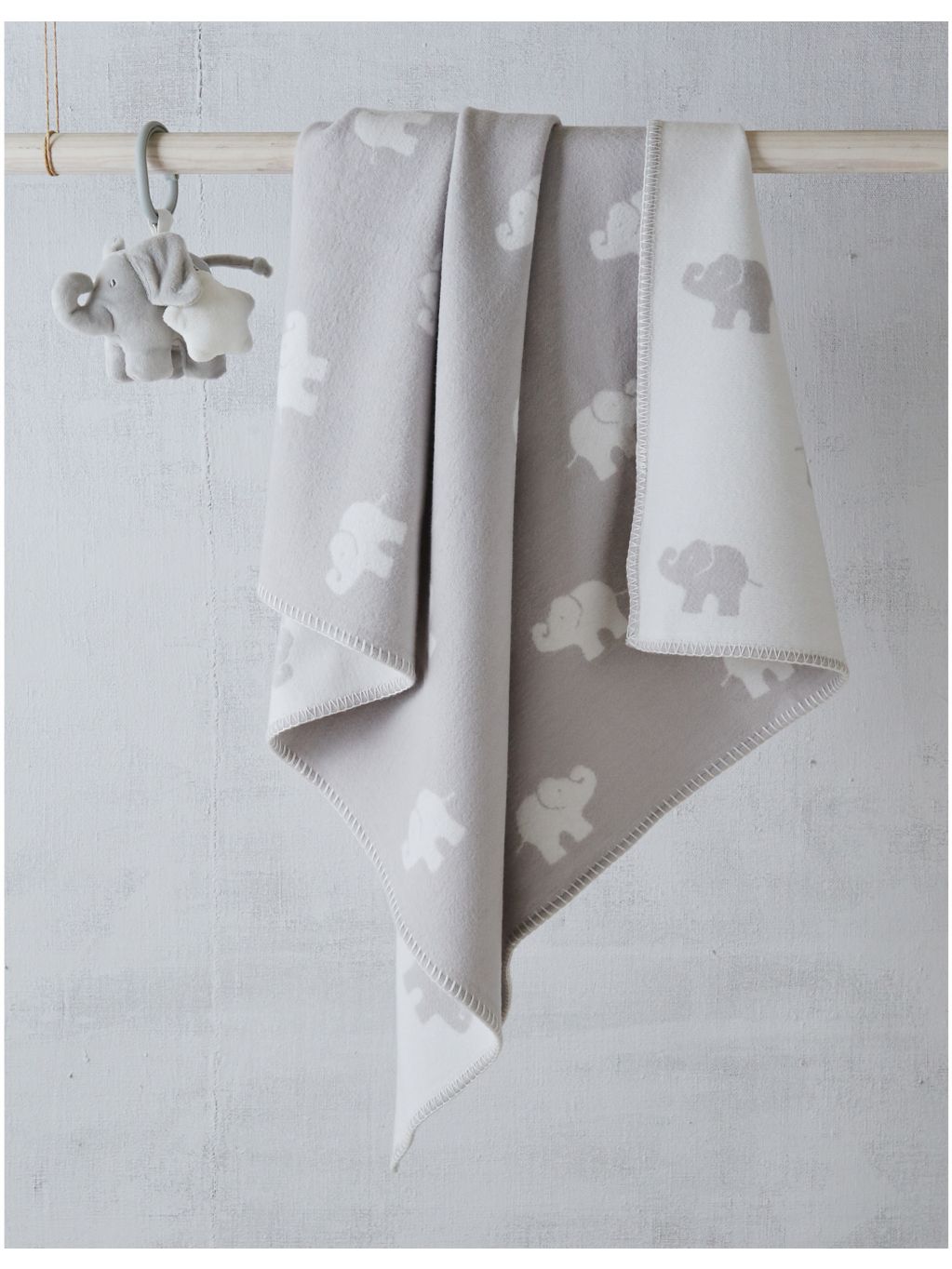 The Little White Company elephant print woven baby blanket - British product