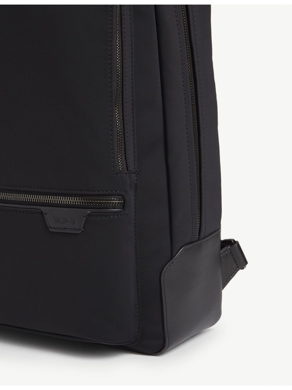 Tumi Bradner nylon backpack 42cm height (British brand)