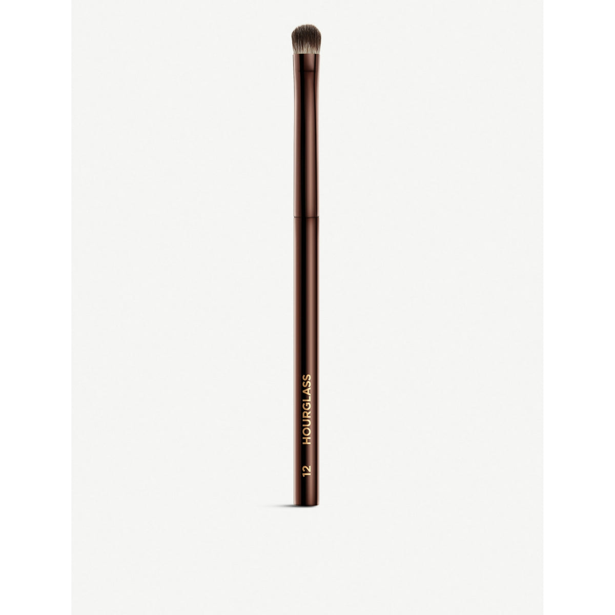 Hourglass No.12 bevelled eyeshadow brush, UK version