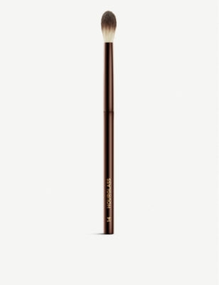 Hourglass No 14 detail setting brush, imported from the UK