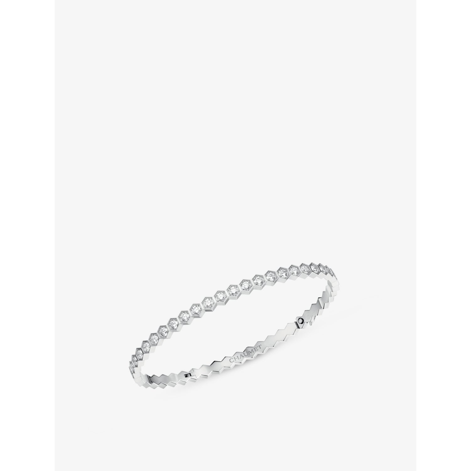 Bee de Chaumet 18ct white-gold and 1.86ct diamond bangle - 16cm
