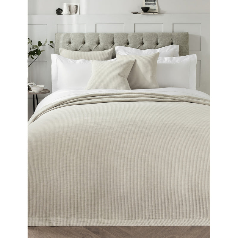 The White Company king cotton bedspread 260cm, imported from the UK