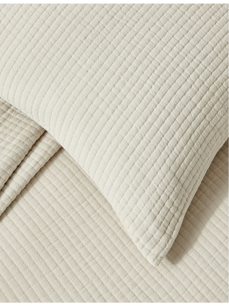 The White Company king cotton bedspread 260cm, imported from the UK