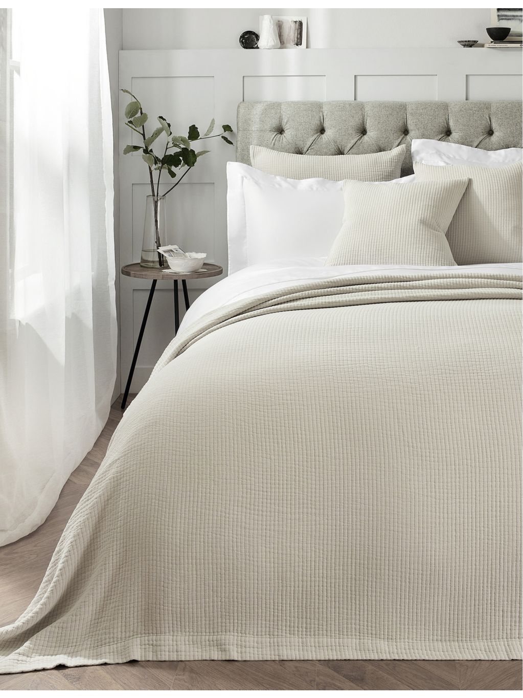 The White Company cushion cover Florian 65cm, UK version