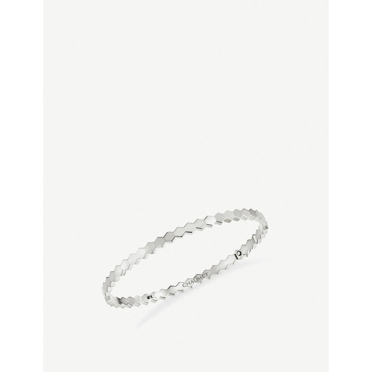 Bee de Chaumet 18ct white-gold bangle - 16cm