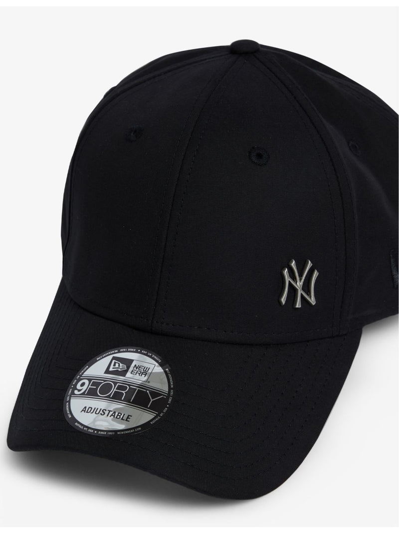 New Era 9FORTY Flawless New York Yankees baseball cap, imported from the UK
