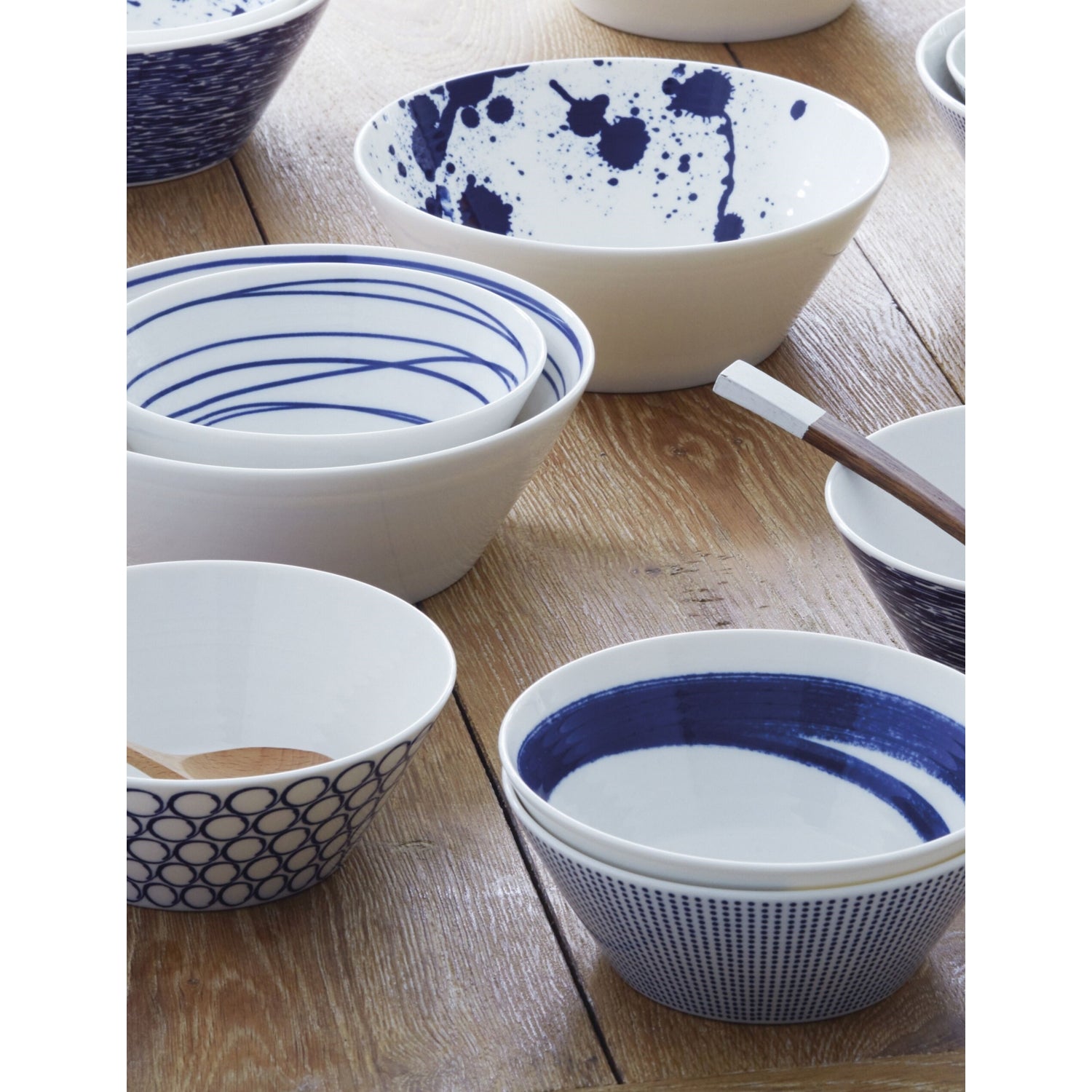 Royal Doulton Pacific porcelain cereal bowls set of six 16cm (British brand)