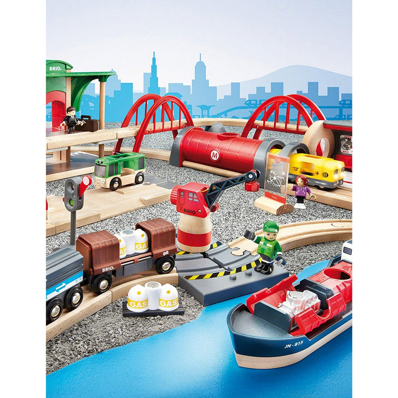 Brio Deluxe wooden toy railway set 87 pieces, imported from the UK
