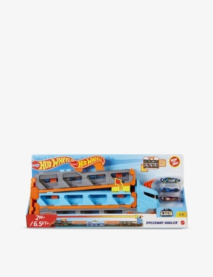 Hot Wheels Speedway Hauler toy truck with 3 cars - British product