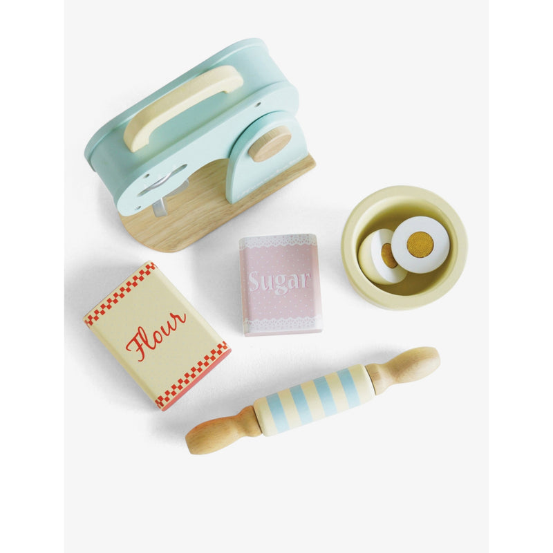 Le Toy Van wooden kitchen mixer play set - British product