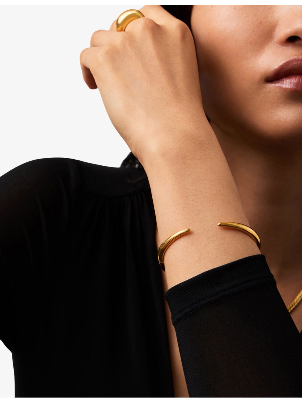 Missoma 18ct gold-plated brass cuff bracelet with claw design, UK version