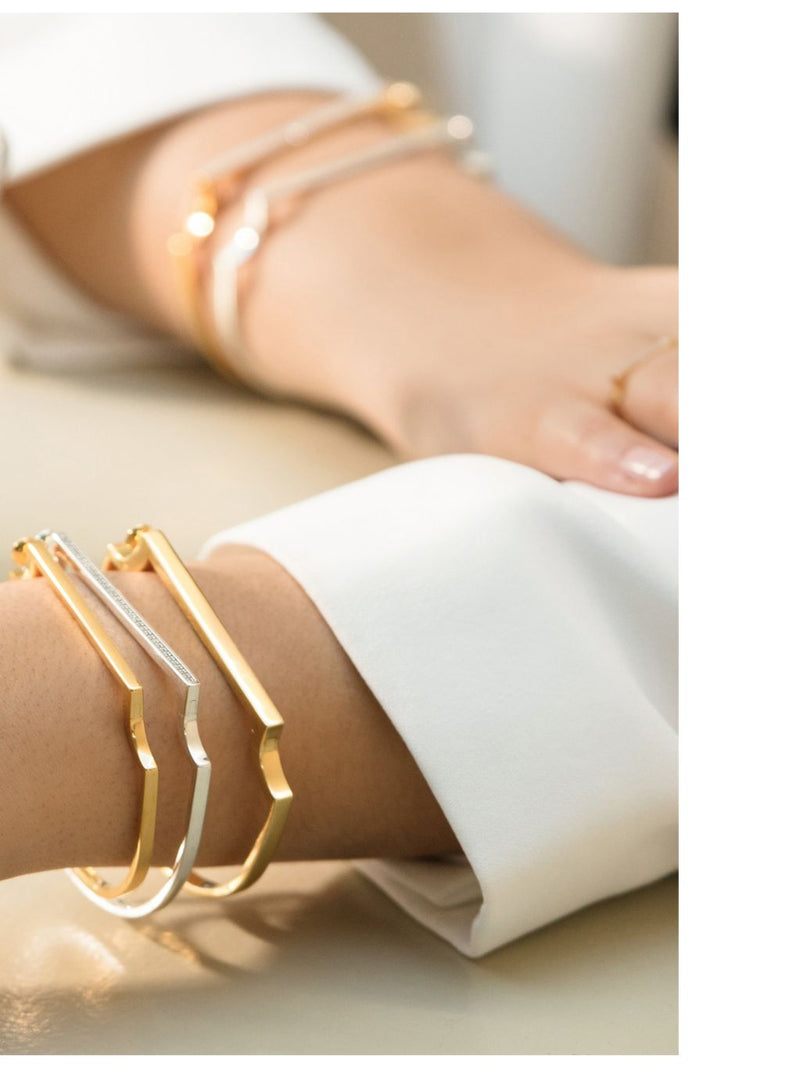 Monica Vinader 18ct yellow gold vermeil bangle with amazonite bar - British product