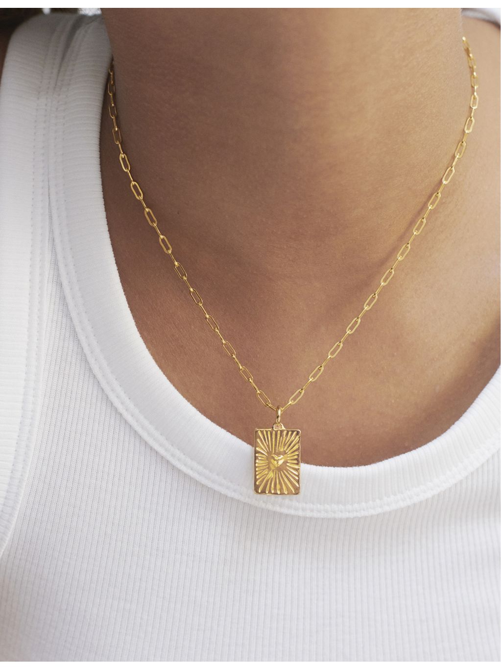 Monica Vinader Talisman Heart pendant 18ct gold-plated vermeil 2cm - British product