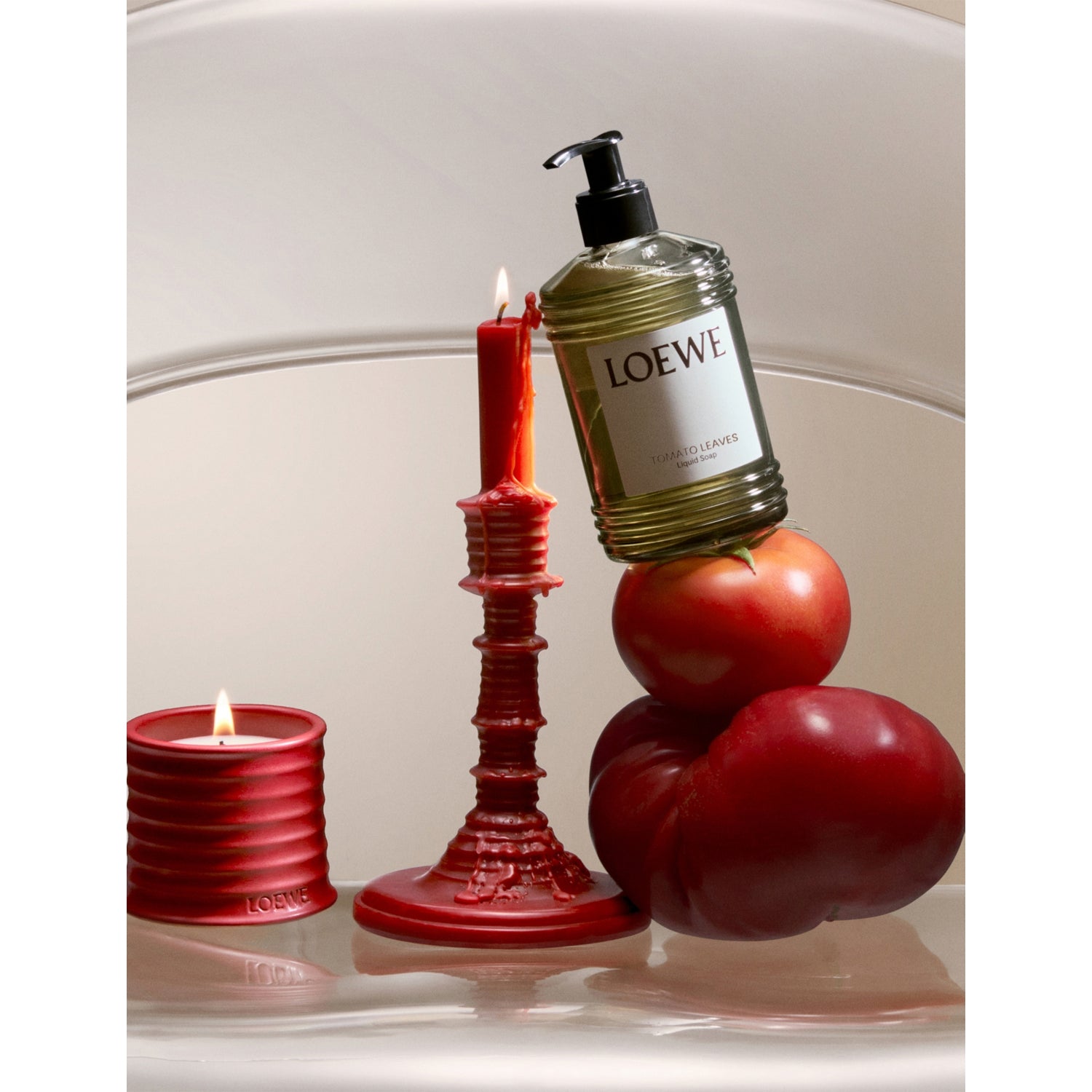 Loewe Tomato Leaves scented candlestick candle 330g, imported from the UK