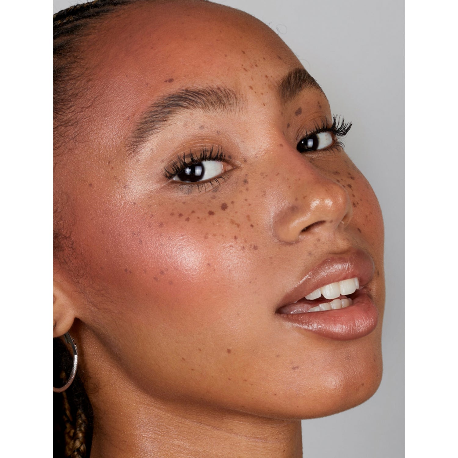 Refy Duo brush set with bronzer and blush brushes, imported from the UK