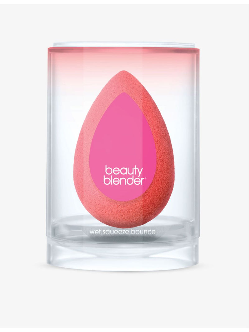 Beautyblender Blusher Cheeky makeup sponge (British brand)