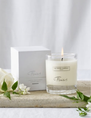 The White Company Flowers candle 140g - British product
