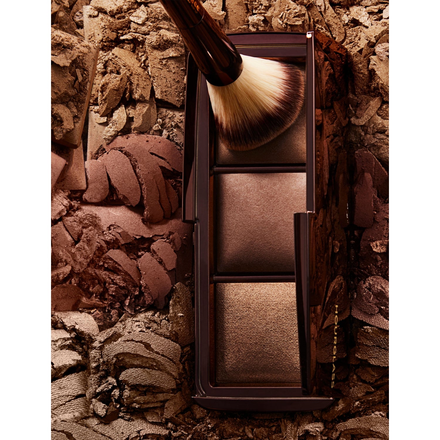 Hourglass Ambient Lighting Palette Volume III 9g (British brand)