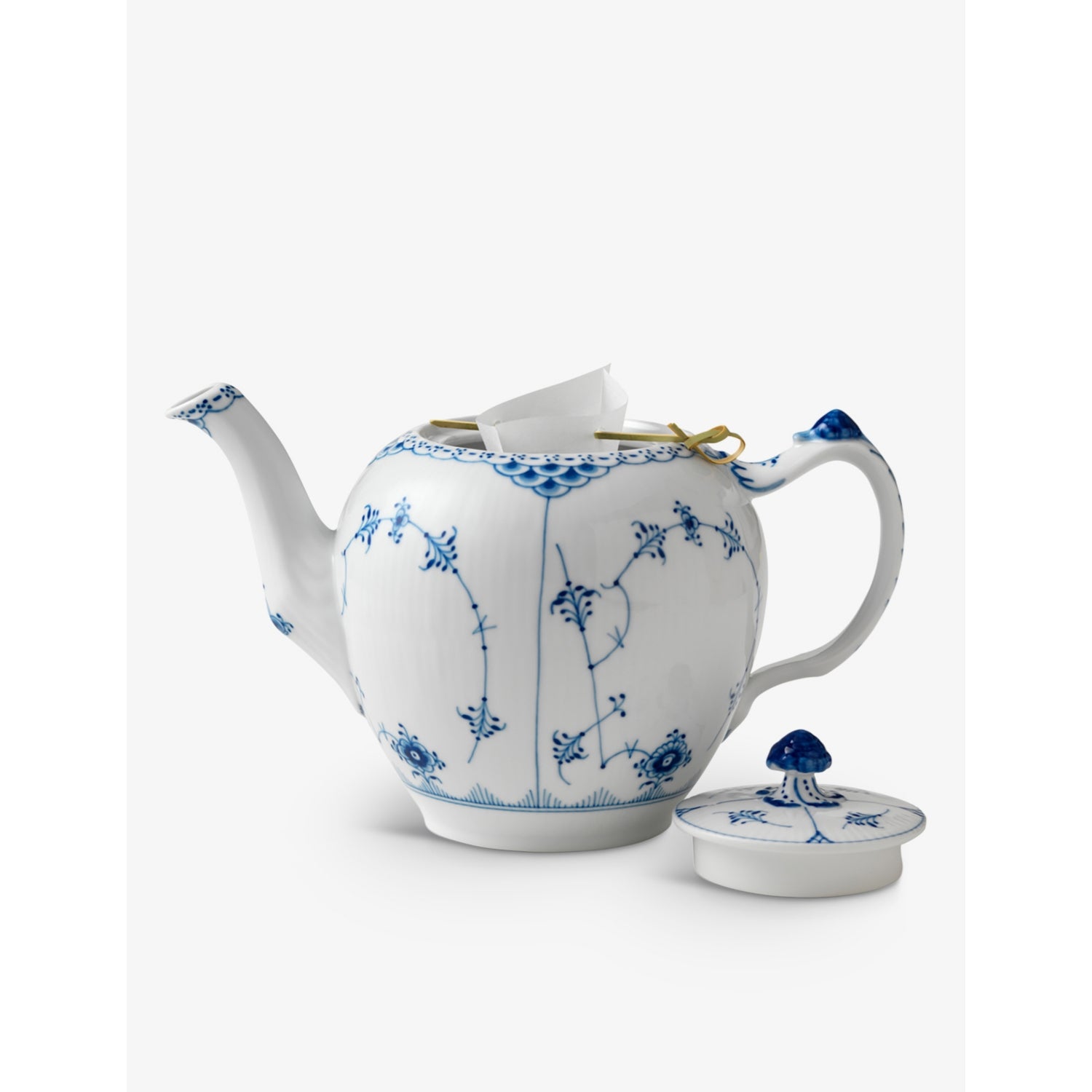 Royal Copenhagen porcelain teapot Blue Fluted Half Lace 1L (British brand)