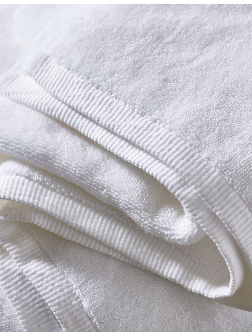 The White Company Turkish cotton spa towel 800 GSM - British product