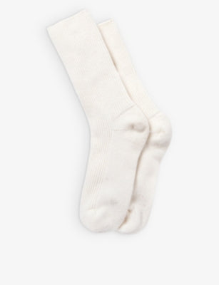 Ribbed cashmere bed socks sizes 4-7 - IVORY