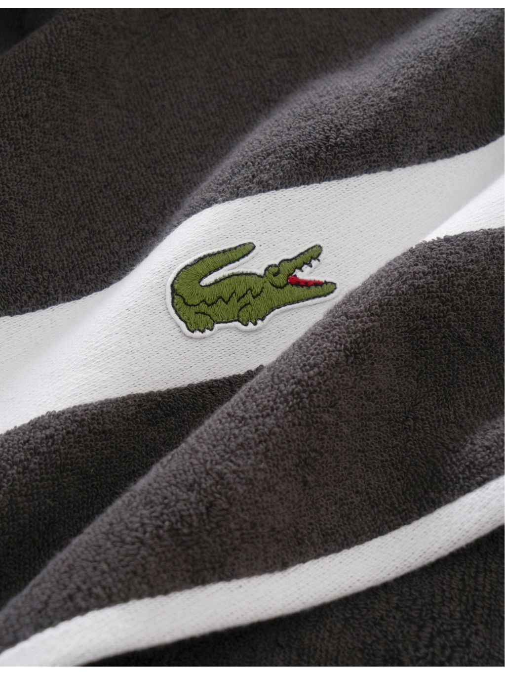 Lacoste logo-embroidered cotton bath sheet 100cm x 150cm (British brand)