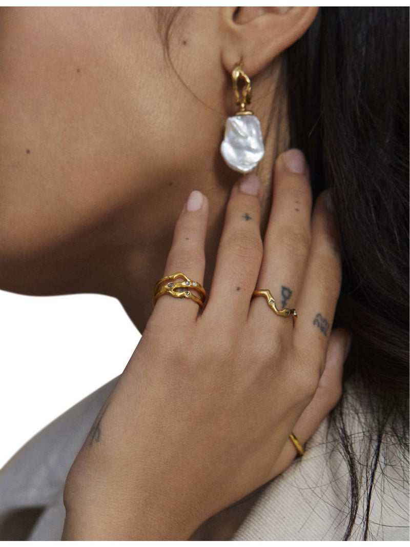 Monica Vinader Keshi freshwater pearl hoop earrings - British product