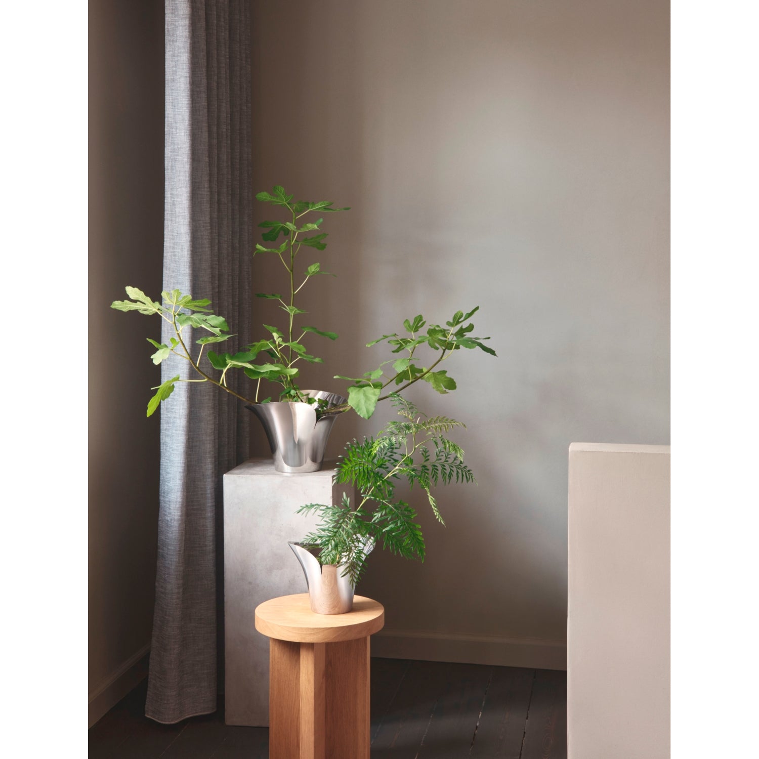 Georg Jensen flower pot polished stainless steel 22.3cm (British brand)