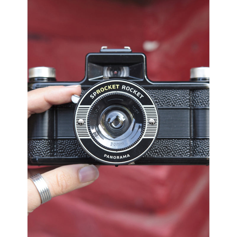 35mm panoramic camera Sprocket Rocket (British brand)