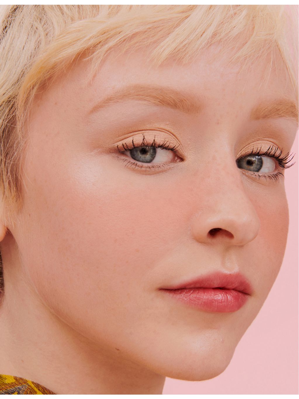 Benefit Sunny blush powder compact 6g - British product
