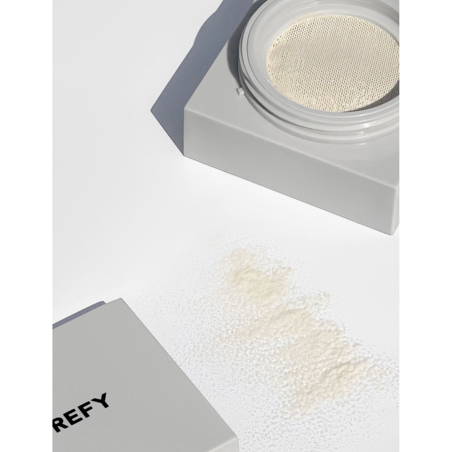 REFY Skin Finish powder 26g - British product