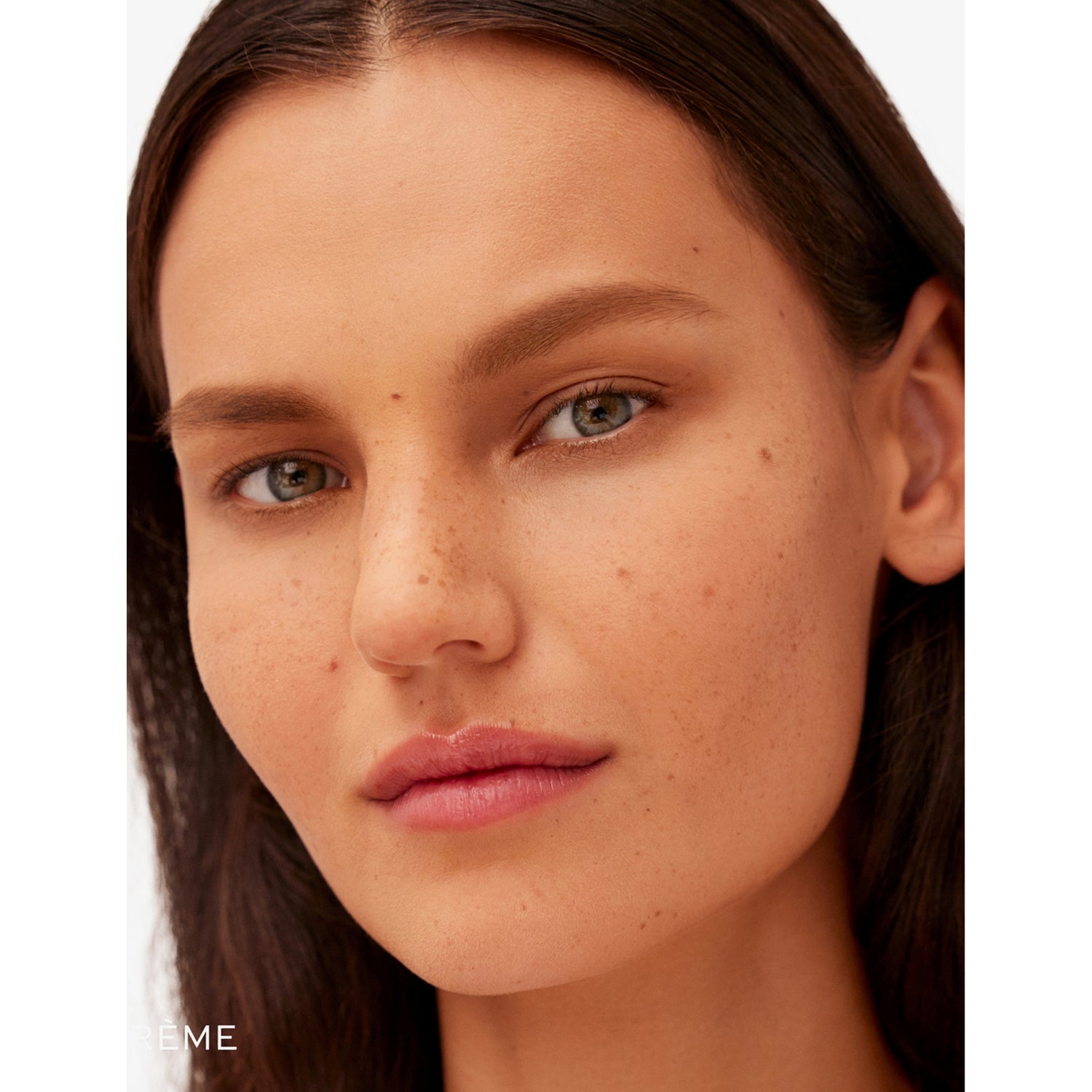 Westman Atelier Vital Pressed Skincare Powder 5g (British brand)