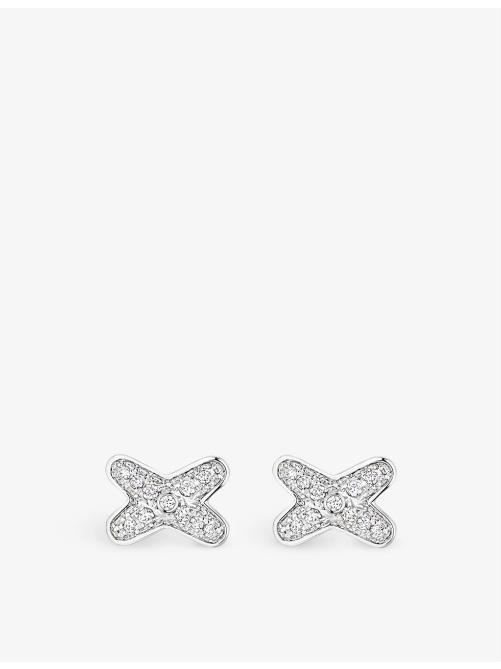 Chaumet 18ct white gold diamond single earring - British product