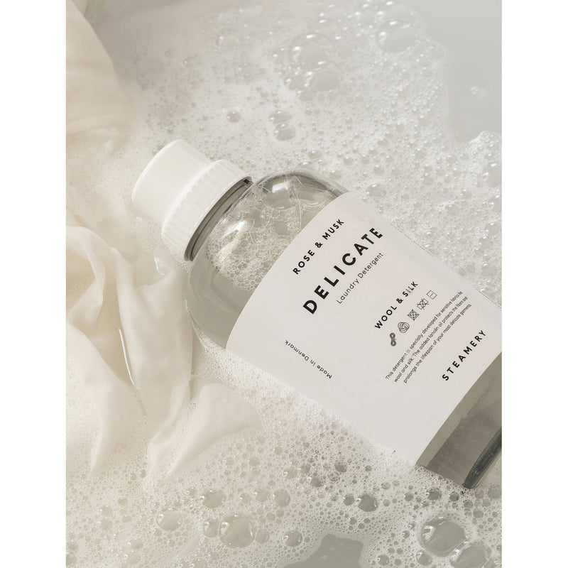 Steamery delicate laundry detergent 750ml (British brand)