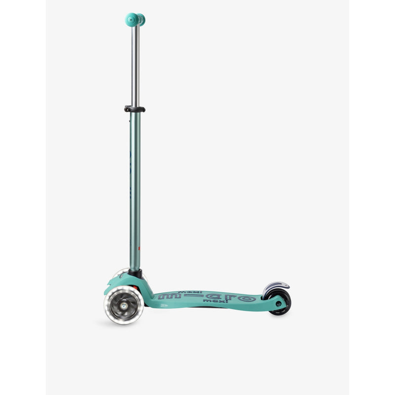 Micro Maxi Deluxe kids scooter with LED wheels - British product