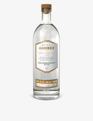 Amores Espadin mezcal 700ml bottle - British product