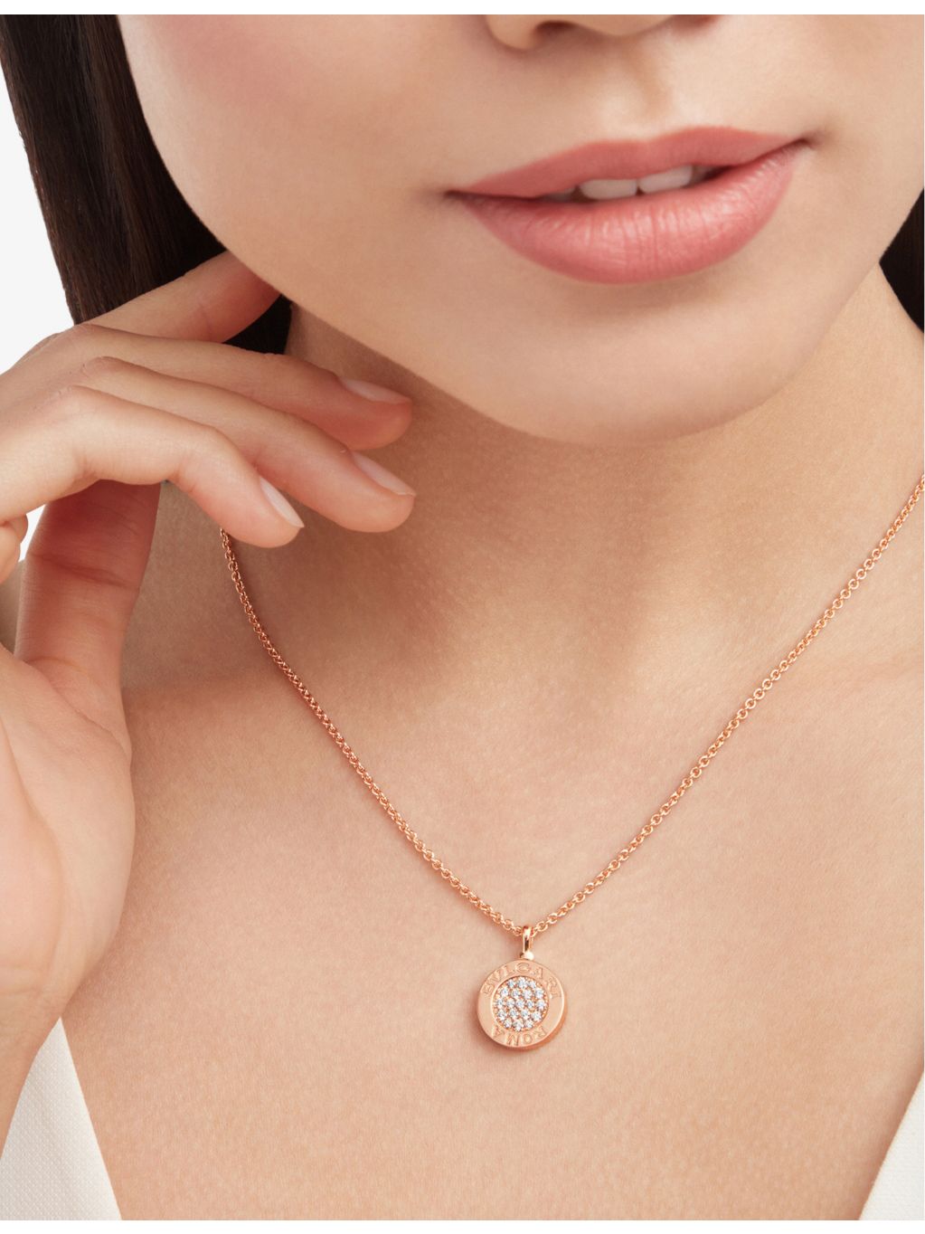 Bvlgari rose gold onyx pavé diamond necklace 0.34ct (British brand)