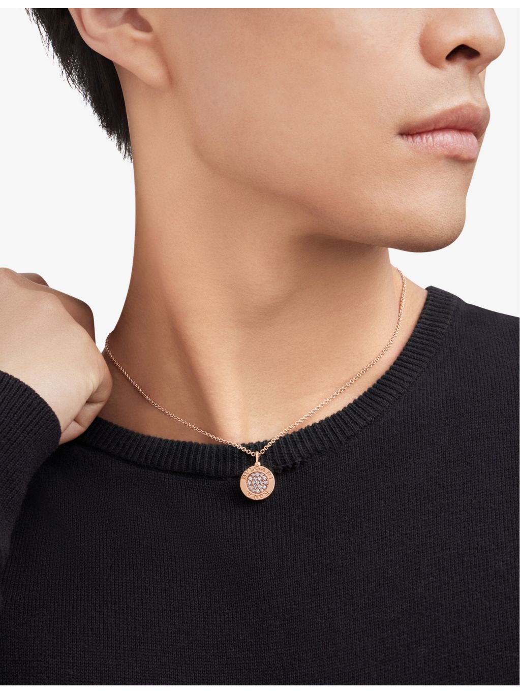 Bvlgari rose gold onyx pavé diamond necklace 0.34ct (British brand)