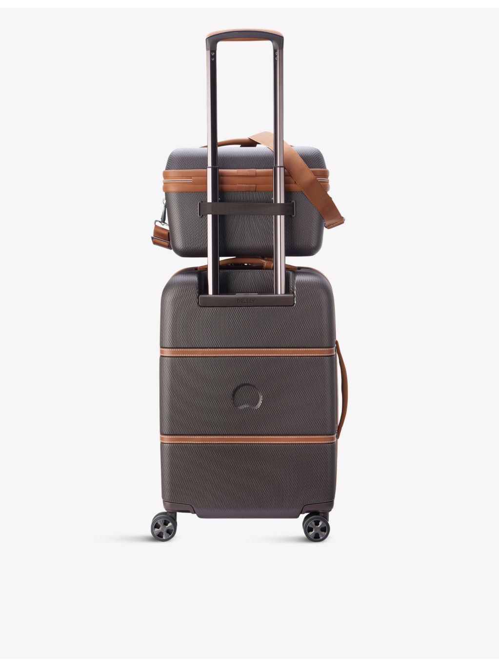 Delsey Châtelet Air 2.0 beauty case, imported from the UK