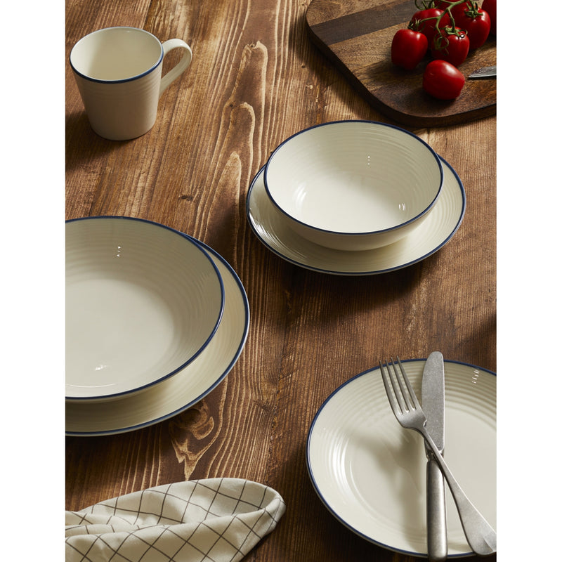 Gordon Ramsay Maze plate 22cm, imported from the UK