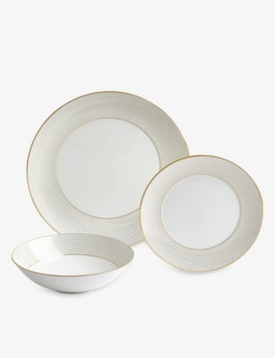 Wedgwood Gio Gold bone china 12-piece table set, imported from the UK