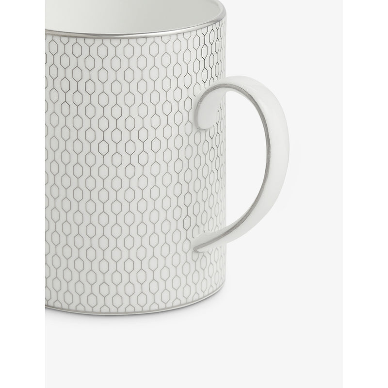 Wedgwood Gio Platinum bone china mug 10cm, UK version