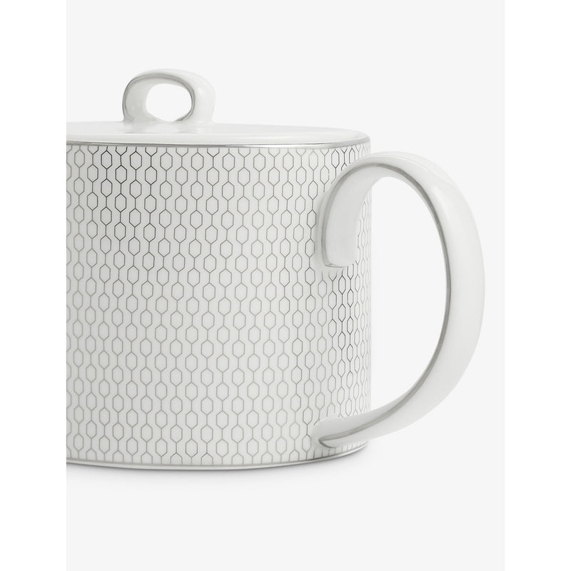 Wedgwood Gio Platinum bone china teapot 1L, UK version