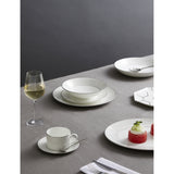 Wedgwood Gio Platinum bone china plate 20cm, imported from the UK